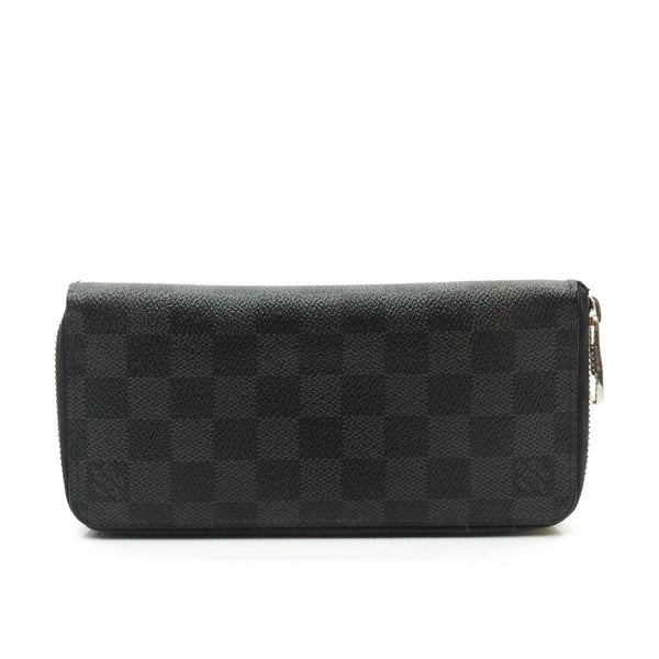 Louis Vuitton Zippy Wallet Gray