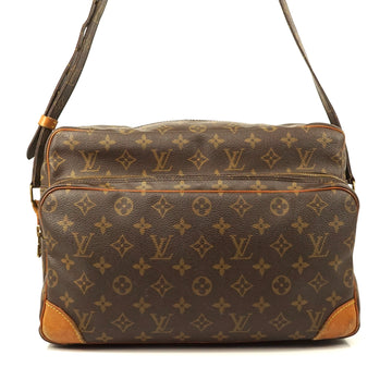 Pre-loved authentic Louis Vuitton Nile Gm Messenger sale at jebwa