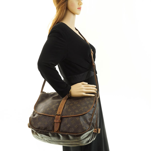 Louis Vuitton Saumur 35 Crossbody