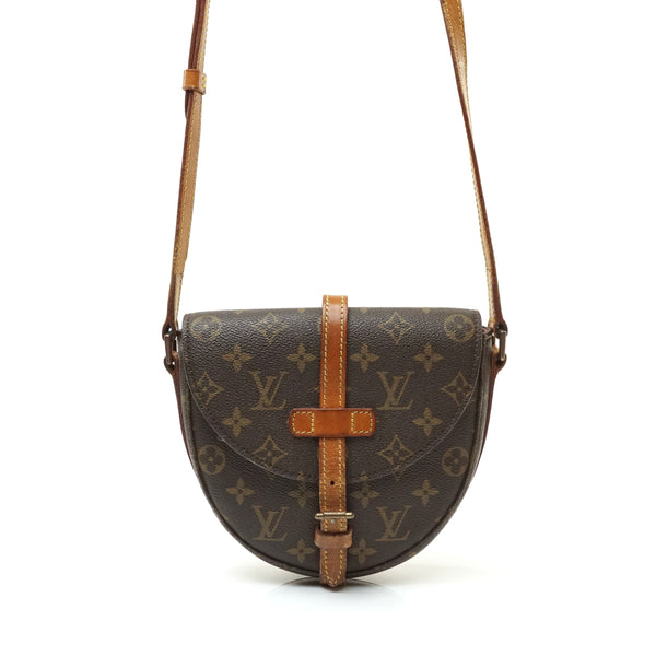 Pre-loved authentic Louis Vuitton Chantilly Pm sale at jebwa.
