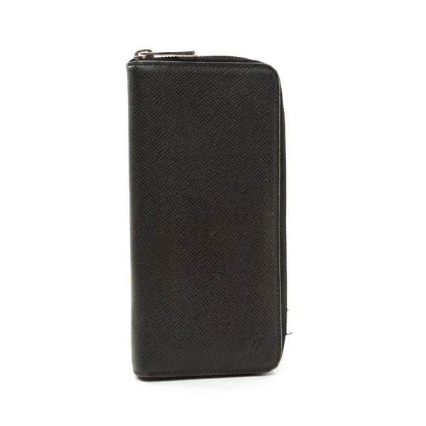 Louis Vuitton Taiga Long Wallet