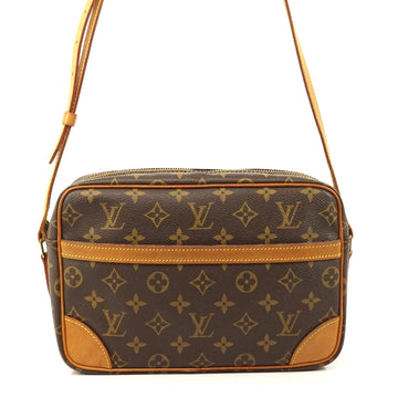 Pre-loved authentic Louis Vuitton Trocadero 24 sale at jebwa