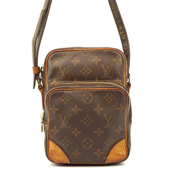 Pre-loved authentic Louis Vuitton Amazon Pm Crossbody sale at jebwa