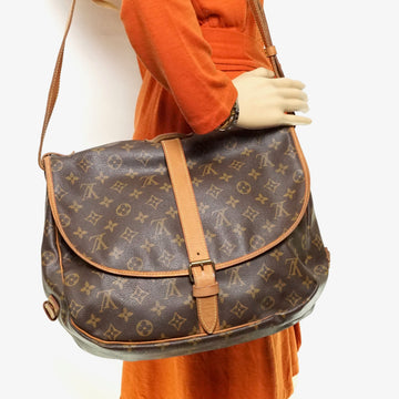 Louis Vuitton Saumur 35 Crossbody