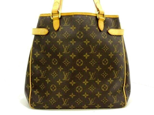 Pre-loved authentic Louis Vuitton Batignolles Vertical sale at jebwa.