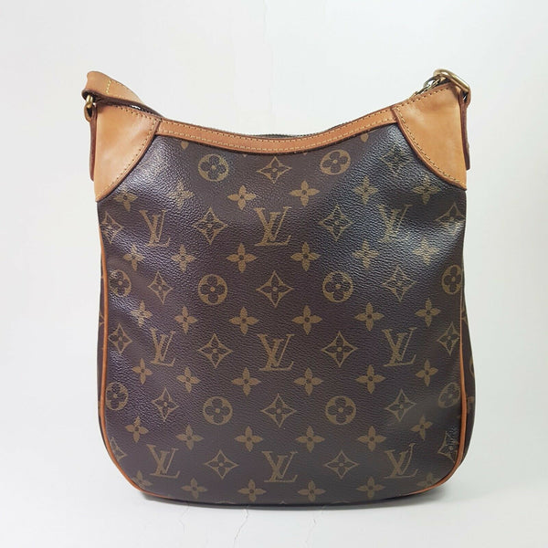 Pre-loved authentic Louis Vuitton Odeon Pm Crossbody sale at jebwa