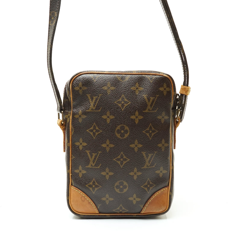 Pre-loved authentic Louis Vuitton Amazon Pm Cross Body sale at jebwa.