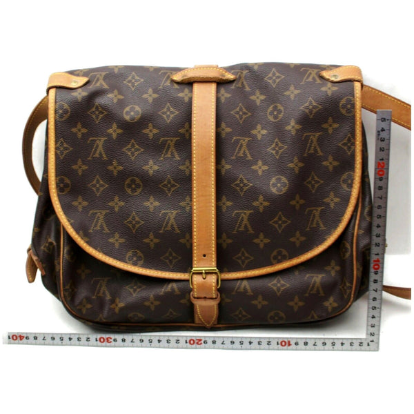 Louis Vuitton Saumur 35 Messenger