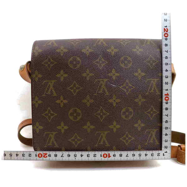 Pre-loved authentic Louis Vuitton Cartouchiere Mm sale at jebwa