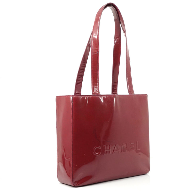 Pre-loved authentic Chanel Logo Design Shoulder Bag sale at jebwa