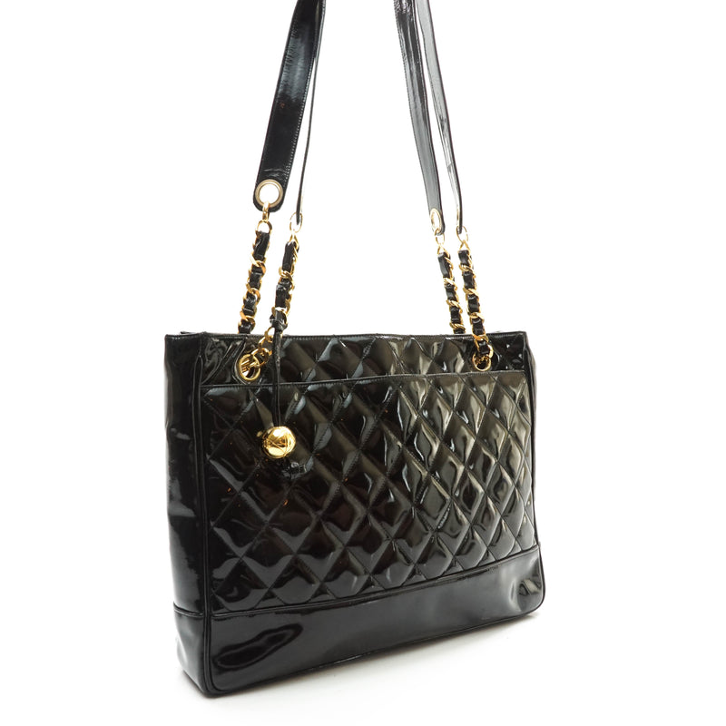 Chanel Quilted Chain Tote Bag Black