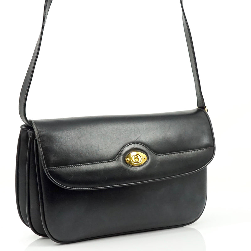 Pre-loved authentic Gucci Black Leather Shoulder Bag sale at jebwa