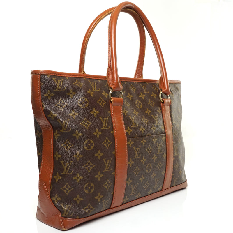 Pre-loved authentic Louis Vuitton Weekend Pm Tote Bag sale at jebwa