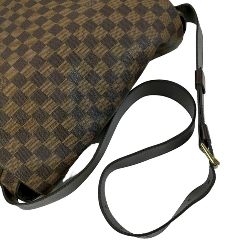 Pre-loved authentic Louis Vuitton Bastille Crossbody sale at jebwa.
