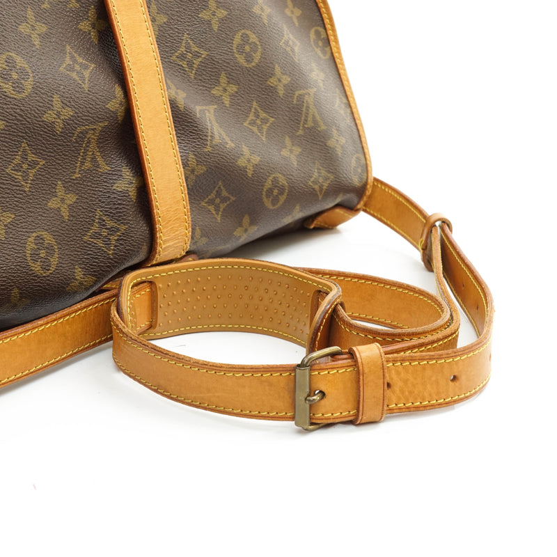 Louis Vuitton Saumur 35 Crossbody