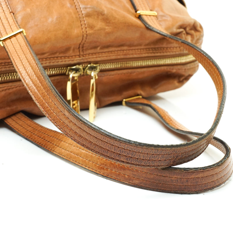 Pre-loved authentic Fendi Shoulder Bag Brown Leather sale at jebwa.
