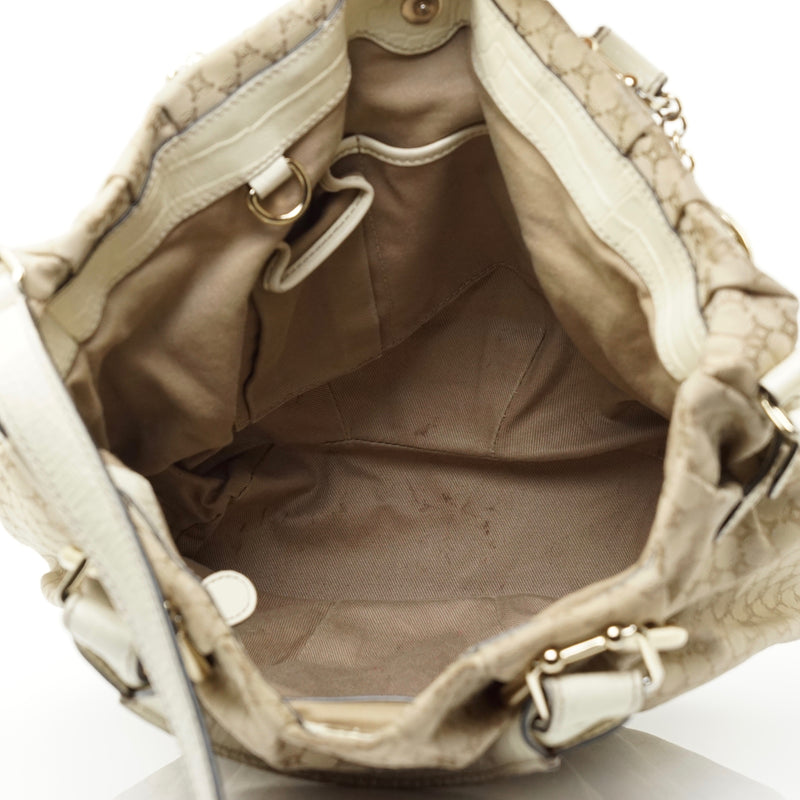 Pre-loved authentic Celine Canvas Leather Shoulder Bag sale at jebwa