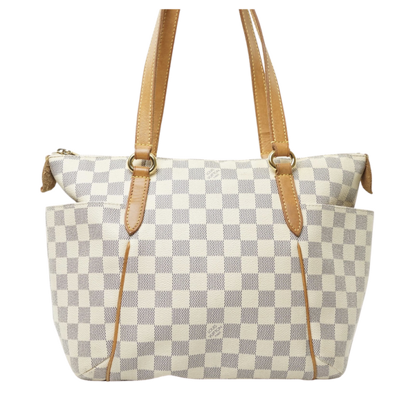 Pre-loved authentic Louis Vuitton Totally Pm Shoulder sale at jebwa