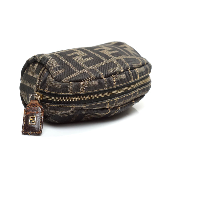Pre-loved authentic Fendi Cosmetic Bag Brown Zucca sale at jebwa.