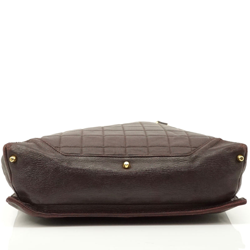 Pre-loved authentic Chanel Shoulder Bag Brown Leather sale at jebwa