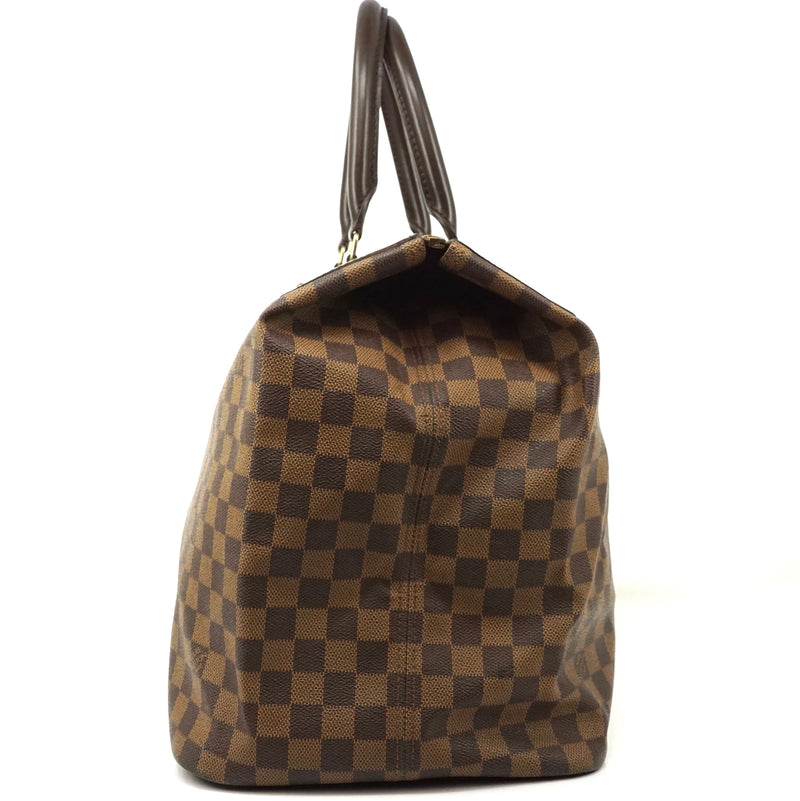 Pre-loved authentic Louis Vuitton Greenwich Pm Boston sale at jebwa