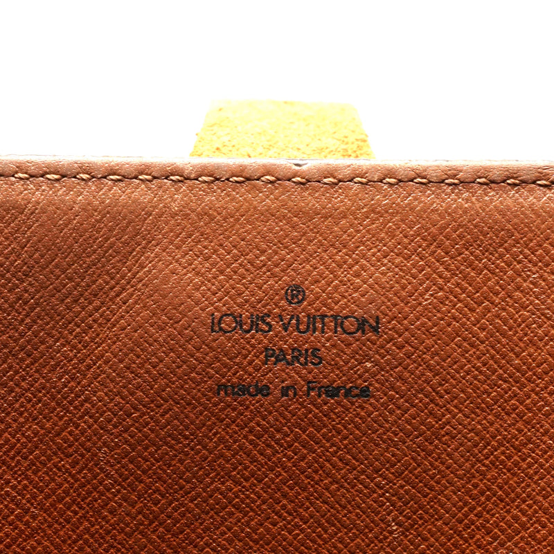 Pre-loved authentic Louis Vuitton Cartouchiere Gm sale at jebwa