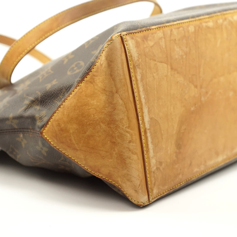 Pre-loved authentic Louis Vuitton Cabas Mezzo Tote Bag sale at jebwa