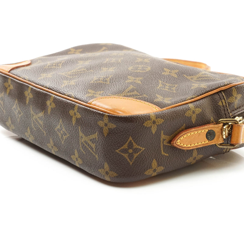 Louis Vuitton, Bags, Louis Vuitton Epi Trocadero 23 Shoulder Bag Red  M5237 Lv Auth Ar6861