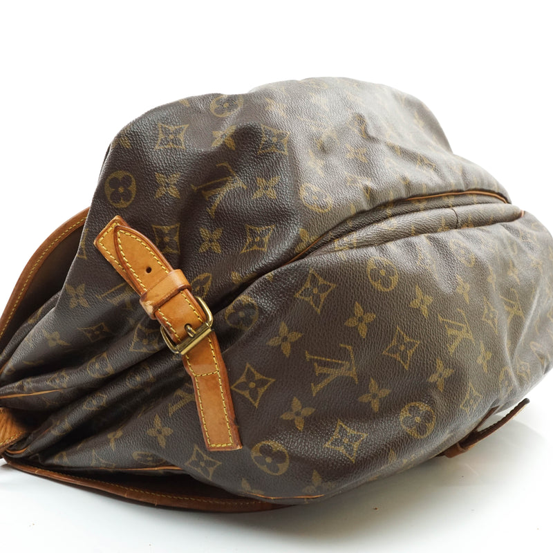 Louis Vuitton Saumur 35 Messenger