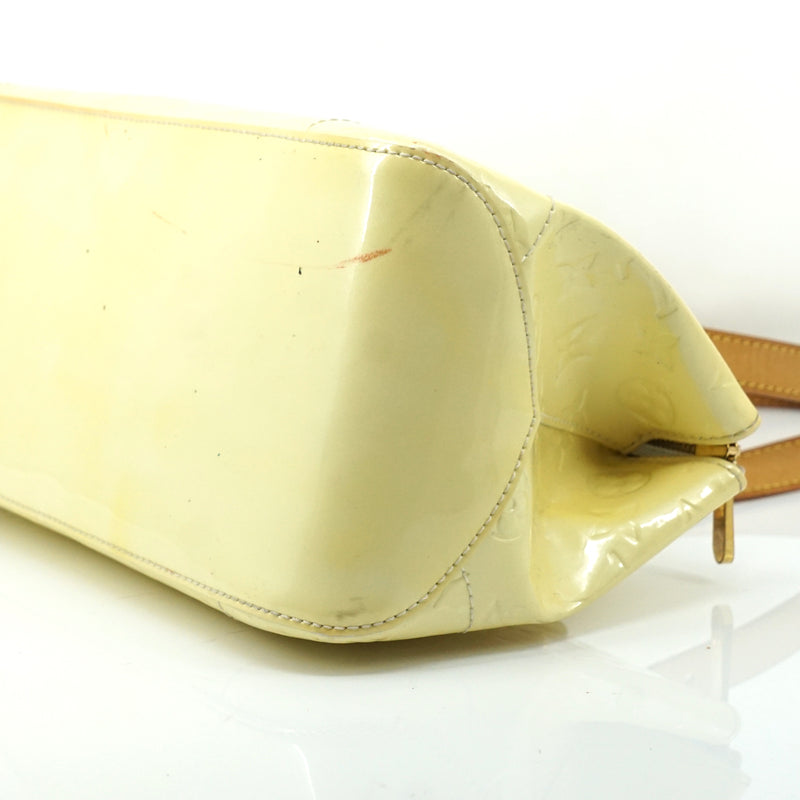 Pre-loved authentic Lous Vuitton Rosewood Avenue sale at jebwa
