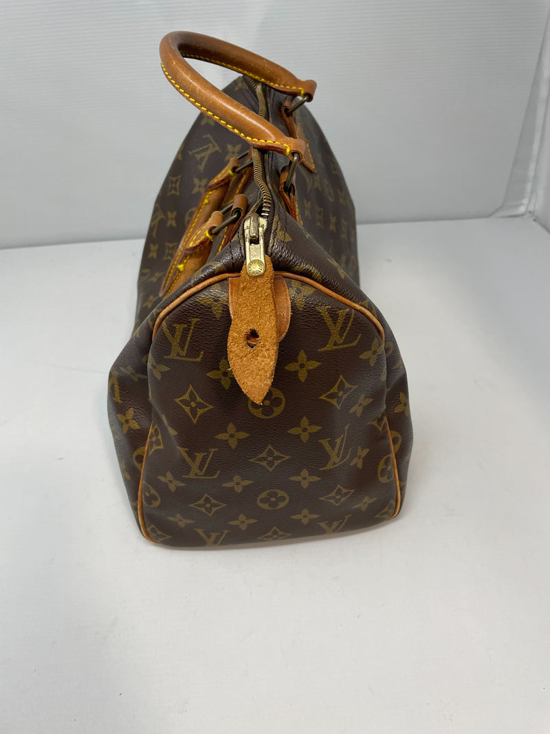 Louis Vuitton Speedy 30