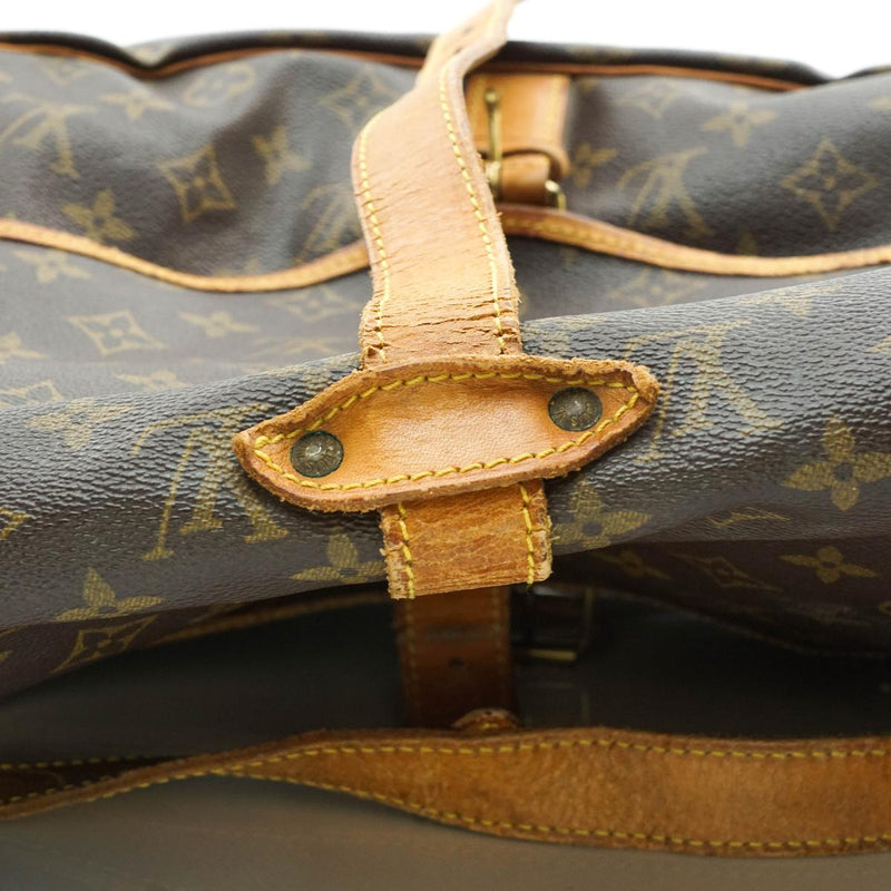 Louis Vuitton Saumur 35 Messenger