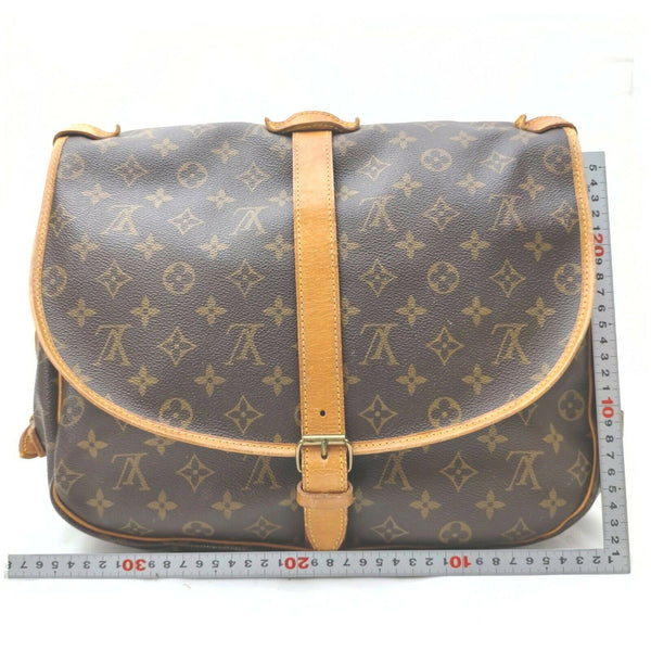 Louis Vuitton Saumur 35 Messenger