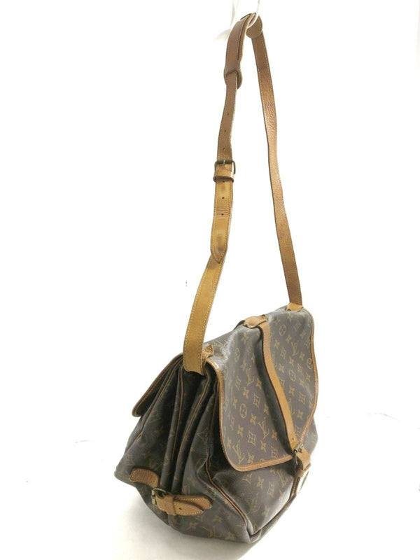 Louis Vuitton Saumur 35 Crossbody