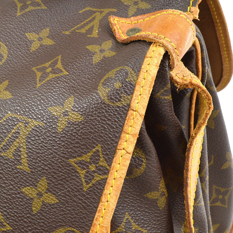 Louis Vuitton Saumur 35 Messenger