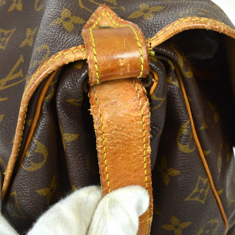 Louis Vuitton Saumur 35 Crossbody