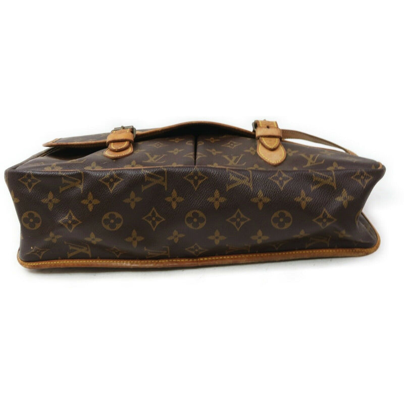 Louis Vuitton Gibeciere Gm