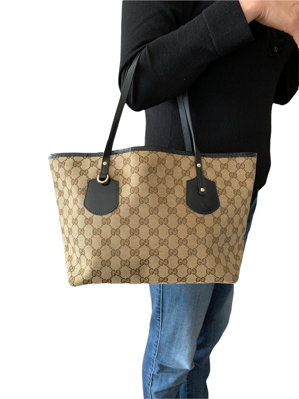 Gucci Gg Shoulder Bag Brown Canvas