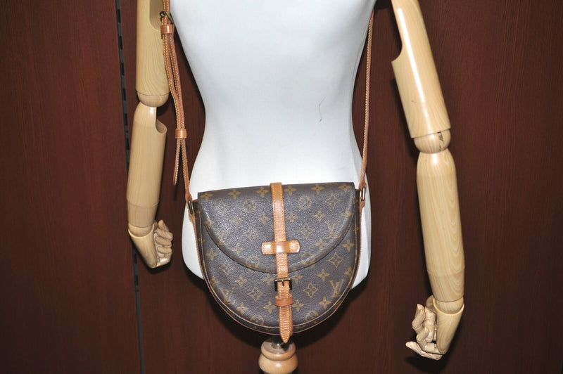 Louis Vuitton Chantilly Mm Hand Bag