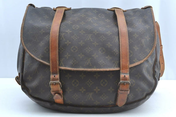 Louis Vuitton Saumur 43 Crossbody