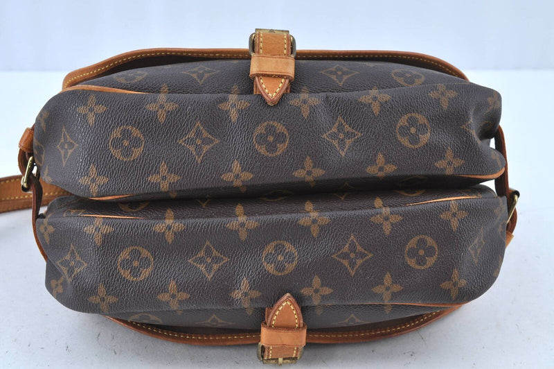 Louis Vuitton Saumur 30 Crossbody