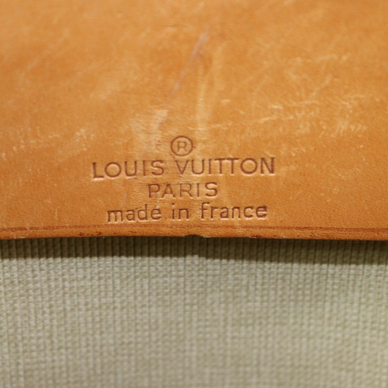 Sepän Laukku - Louis Vuitton Sirius 45 Monogram Sisältää