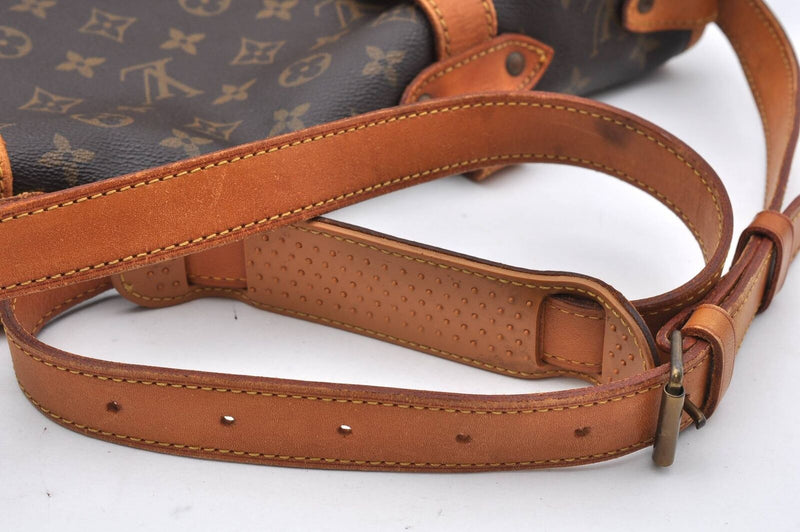 Louis Vuitton Saumur 43 Crossbody