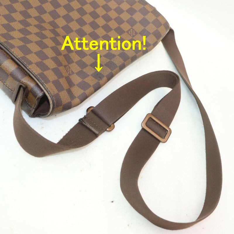 Pre-loved authentic Louis Vuitton Brooklyn Mm Crossbody sale at jebwa