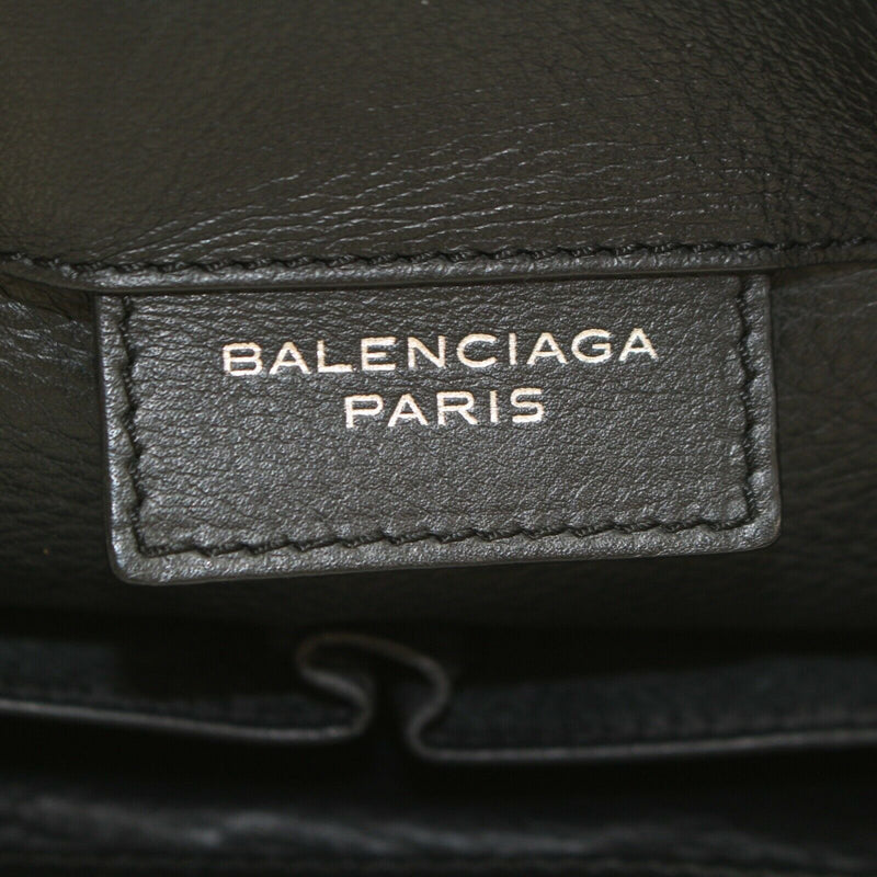 Pre-loved authentic Balenciaga The Papier Tote Bag sale at jebwa