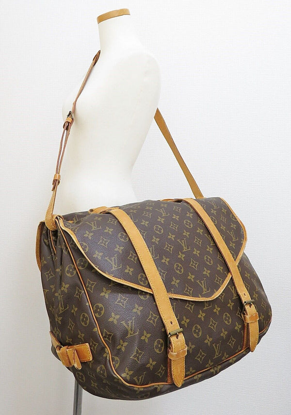 Louis Vuitton Saumur 43 Crossbody