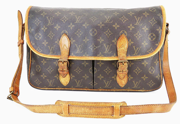 Louis Vuitton Sac Gibeciere Gm