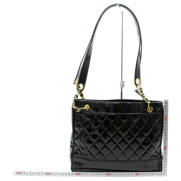 Pre-loved authentic Chanel Shoulder Bag Black Enamel sale at jebwa