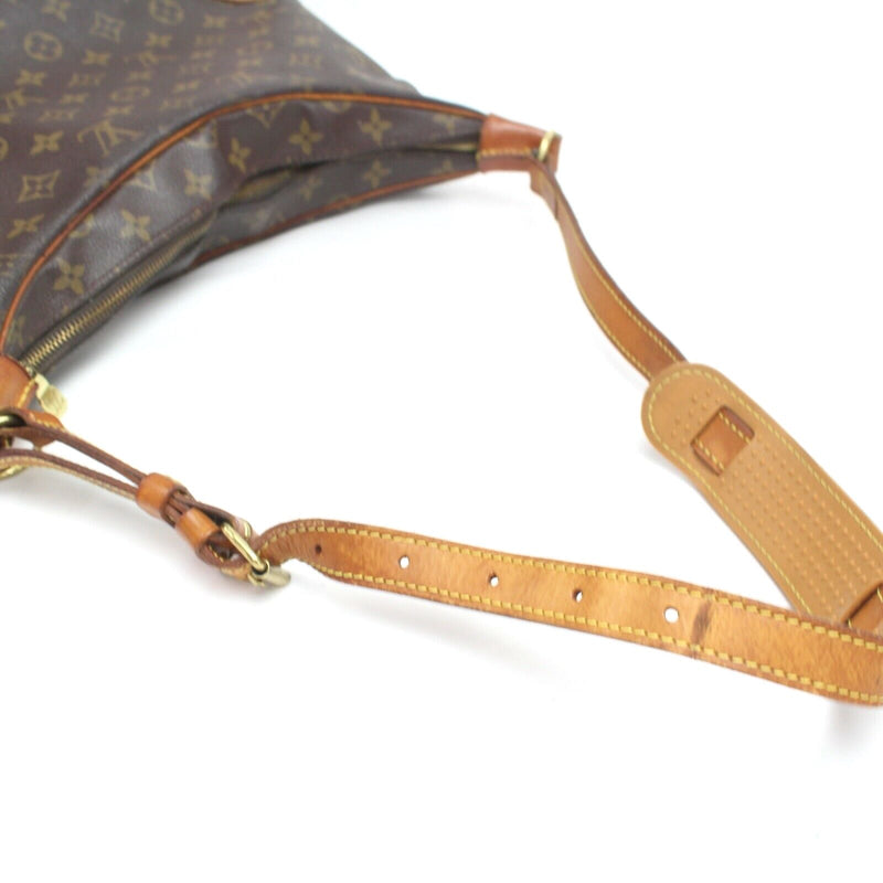 Pre-loved authentic Louis Vuitton Boulogne 30 Hobo Bag sale at jebwa