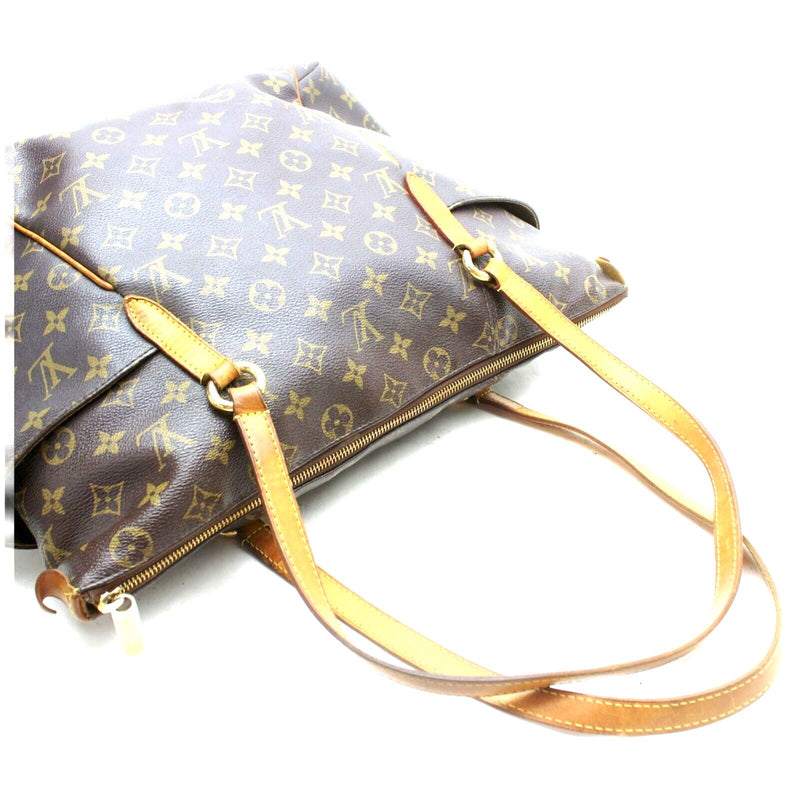 Pre-Owned Louis Vuitton Totally Monogram GM 